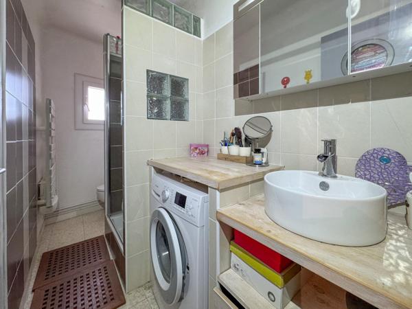 MAISON DE VILLAGE 68m2 avec TERRASSE