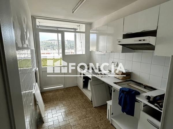 À vendre Appartement 4 pièces 76.23 m² - Marseille 13015