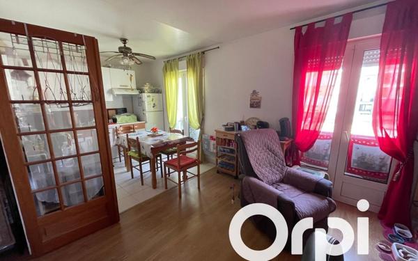 Appartement à vendre    2 pièces • 42,14 m2 Melun