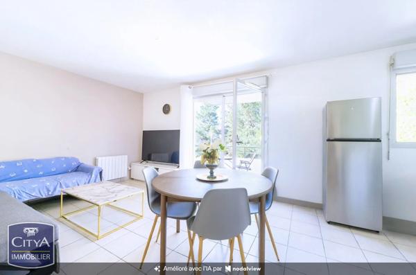 Appartement à vendre 3 pièces 54.33m² Villefontaine (38090)