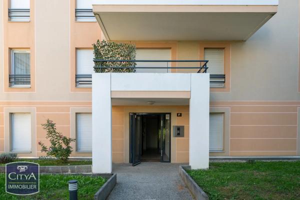 Appartement à vendre 3 pièces 54.33m² Villefontaine (38090)