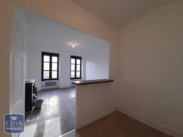 Appartement à louer 2 pièces 51.21m² Villeurbanne (69100)
