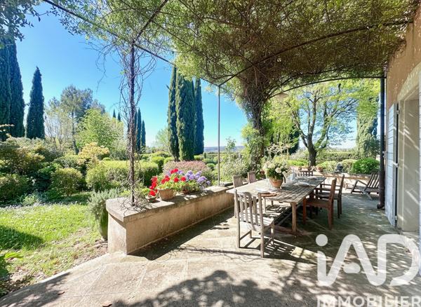 Maison à vendre 8 pièces 256 m² Sainte-Cécile-les-Vignes