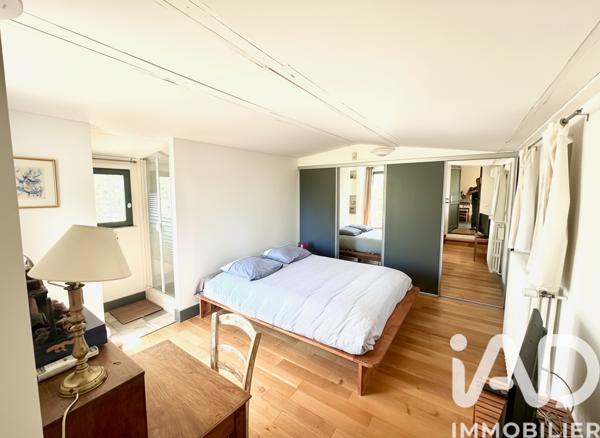 Maison à vendre 8 pièces 256 m² Sainte-Cécile-les-Vignes