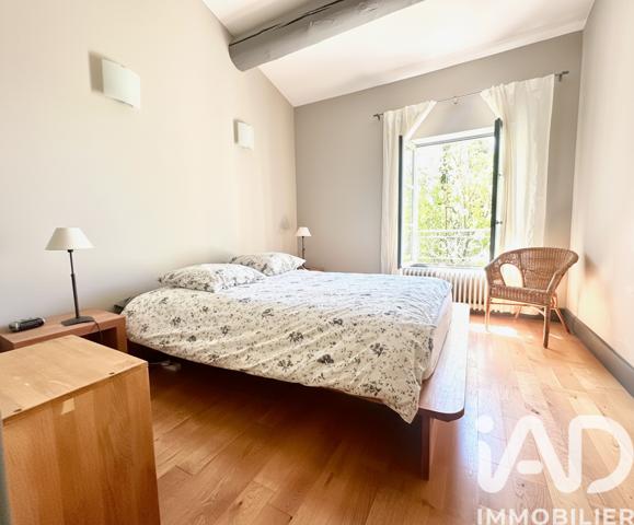 Maison à vendre 8 pièces 256 m² Sainte-Cécile-les-Vignes