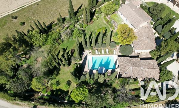 Maison à vendre 8 pièces 256 m² Sainte-Cécile-les-Vignes
