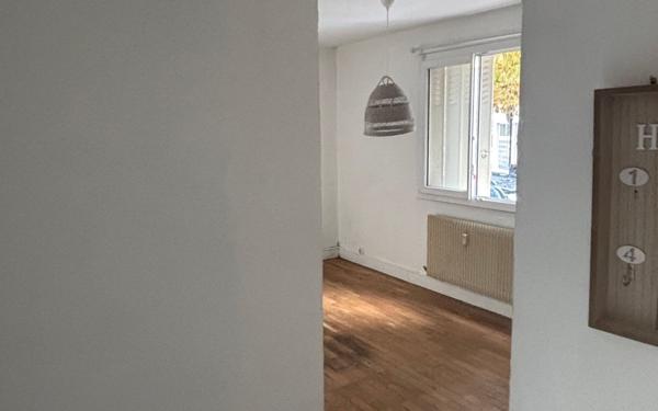Appartement à vendre    4 pièces • 68,70 m2 Saint-Maur-des-Fossés