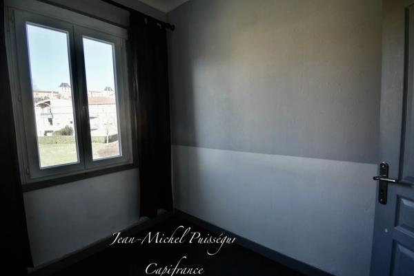 Immeuble à Vendre SAINT GAUDENS (31), 3 Appartements avec 3 Garages et Jardin