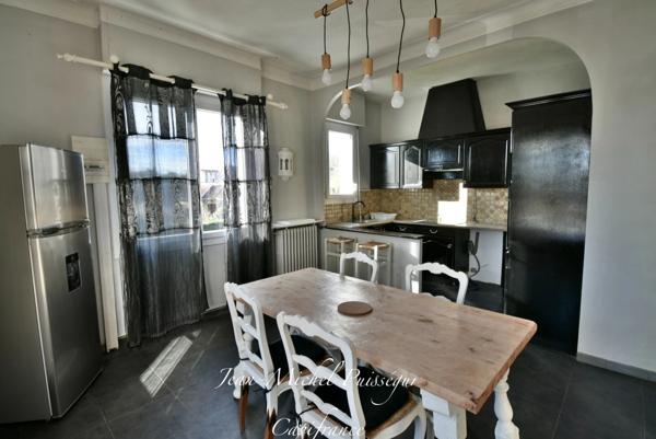 Immeuble à Vendre SAINT GAUDENS (31), 3 Appartements avec 3 Garages et Jardin