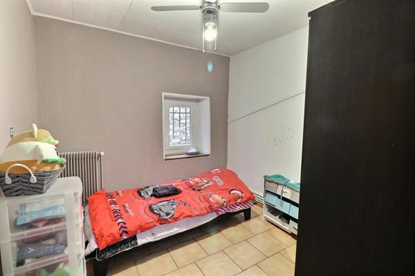 VENTE A TERME Immeuble Bagnols Sur Ceze 10 pièce(s) 350 m2