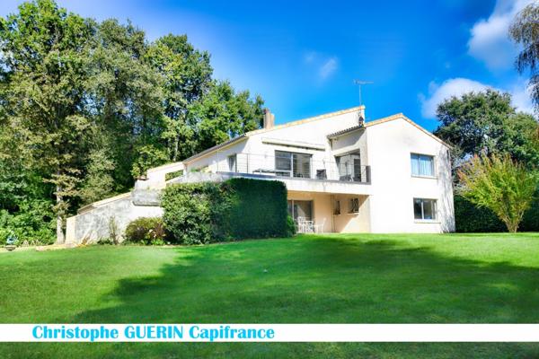 Maison à vendre 6 pièces proche de GARAT (16)