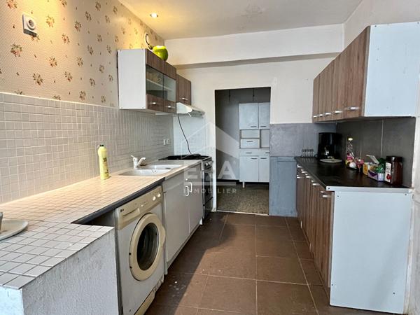 Maison de ville avec terrasse à Valence-sur-Baïse .Idéal premier achat ou investissement locatif