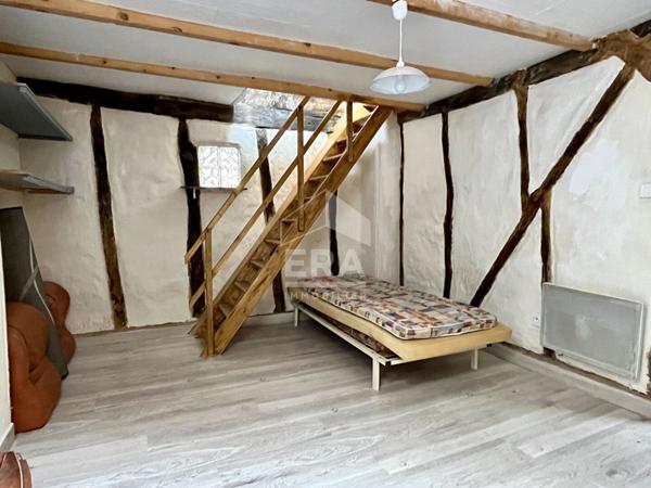 Maison de ville avec terrasse à Valence-sur-Baïse .Idéal premier achat ou investissement locatif