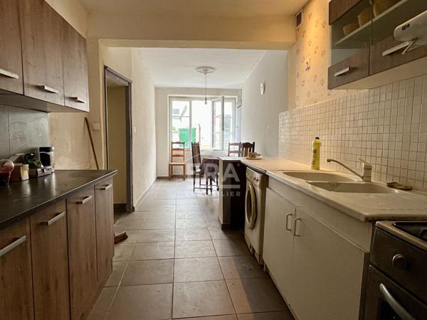 Maison de ville avec terrasse à Valence-sur-Baïse .Idéal premier achat ou investissement locatif