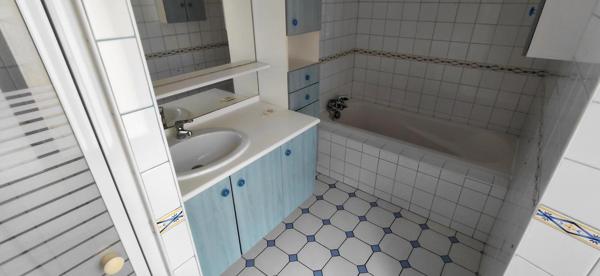 JOLIE MAISON DE BOURG!!!