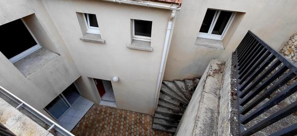 JOLIE MAISON DE BOURG!!!