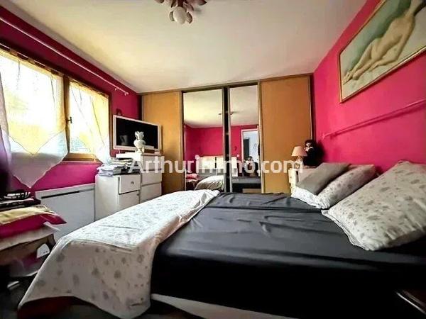 Vente                                                      Maison
                        
                     2 pièces                      45 m2                     à Harfleur