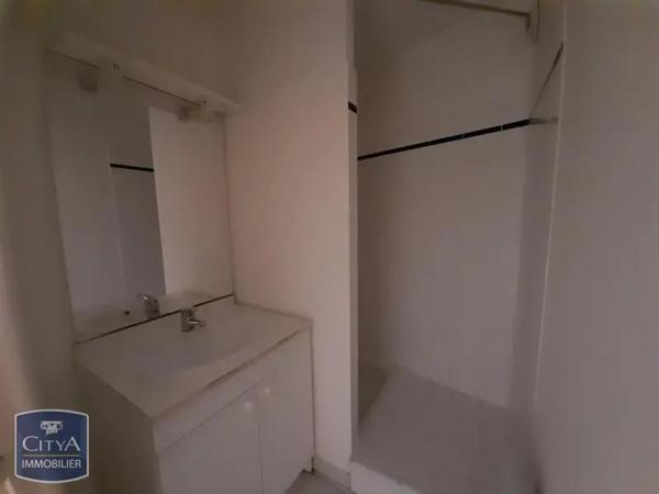 Appartement à louer 2 pièces 50.68m²