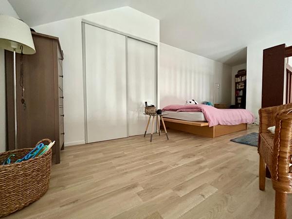Appartement Carrieres Sous Poissy 2 pièce(s) 49.18 m2 160 000 € **  - Référence  9322