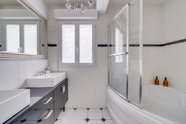 Bordeaux (33100) Appartement triplex 3 pièces bis 75m²