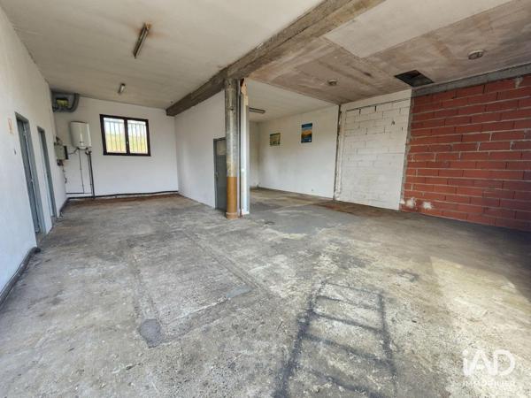 Location local d’activité 122 m² Saint-Sauveur