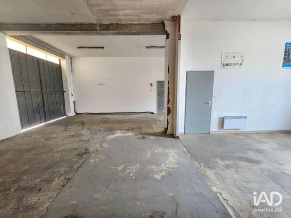Location local d’activité 122 m² Saint-Sauveur