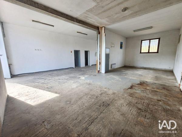 Location local d’activité 122 m² Saint-Sauveur