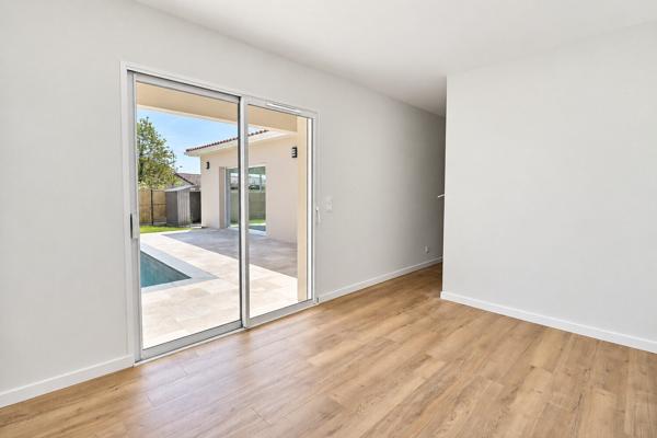 Maison contemporaine avec piscine