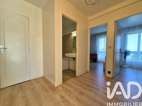 Appartement à vendre 4 pièces 77 m² Évry-Courcouronnes