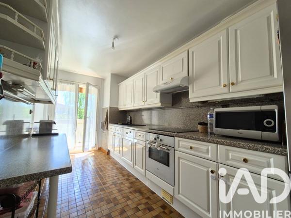 Appartement à vendre 4 pièces 77 m² Évry-Courcouronnes