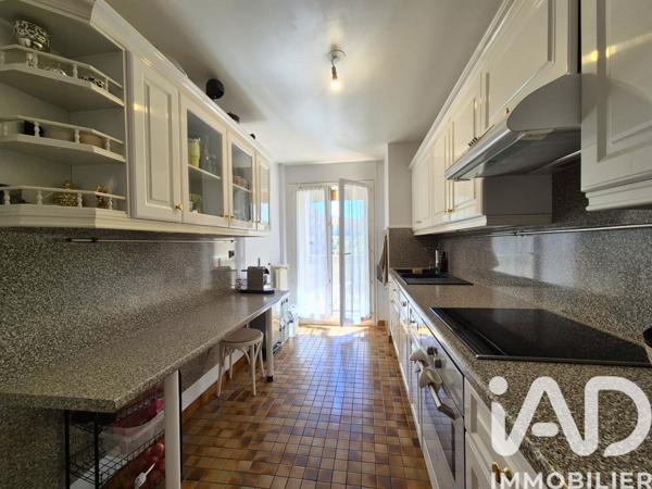 Appartement à vendre 4 pièces 77 m² Évry-Courcouronnes