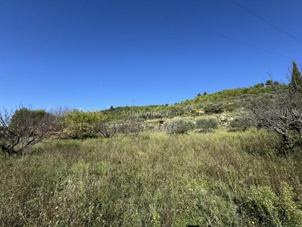 Vente Terrain 1840 m2 à Manosque