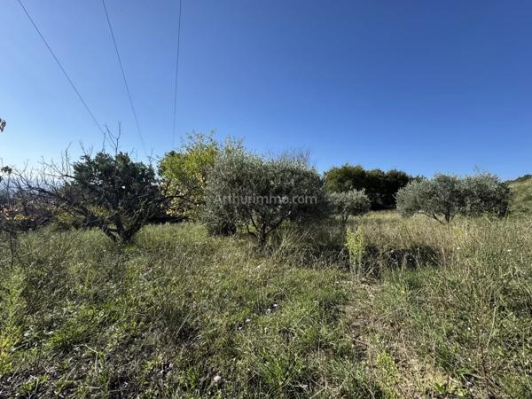 Vente Terrain 1840 m2 à Manosque