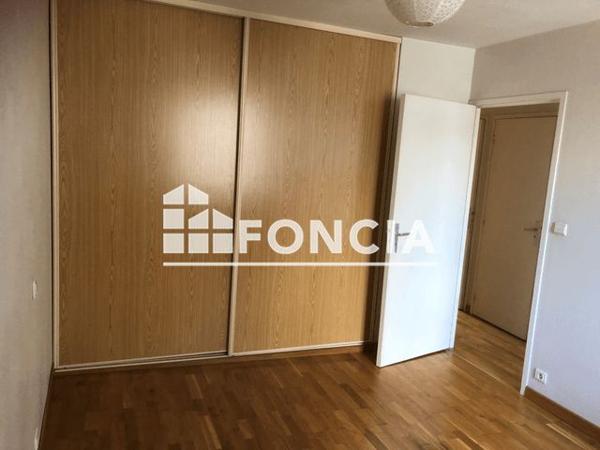 Location Appartement 2 pièces 58.37 m² - 17 CITE DE KERGUELEN Quimper 29000