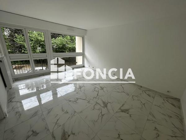 Location Appartement 2 pièces 51.06 m² - 5-21 ALLEE DU PARC DE LA BIEVRE L'hay Les Roses 94240