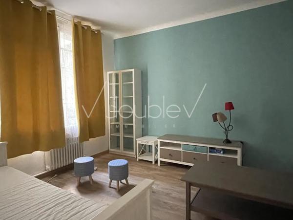 LILLE République - 198 000 € FAI
