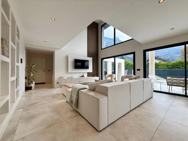 Maison à vendre 5 pièces CLUSES (74)