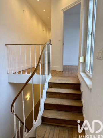 Maison à vendre 6 pièces 177 m² Saint-Quentin