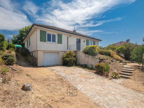 Maison
         5 pièces
        - 124 m² Exclusivité 230 000 € *