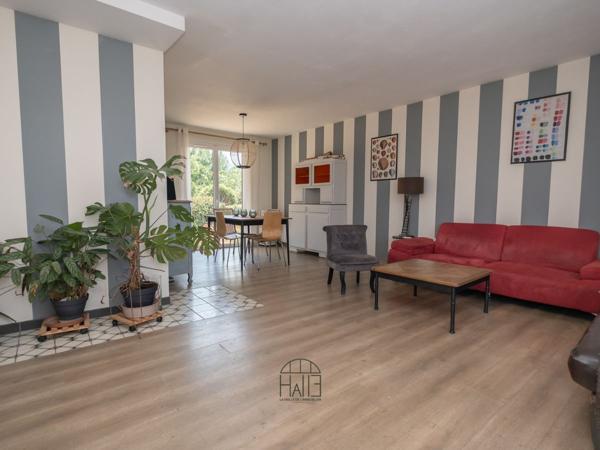 Maison
         5 pièces
        - 124 m² Exclusivité 230 000 € *
