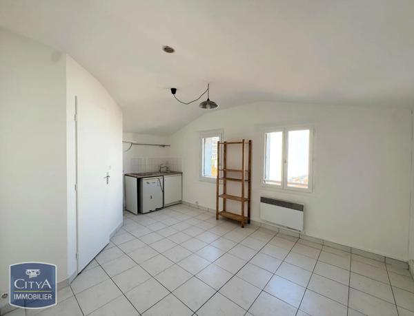 Appartement à louer 2 pièces 40.75m² Marseille 8e Arrondissement (13008)