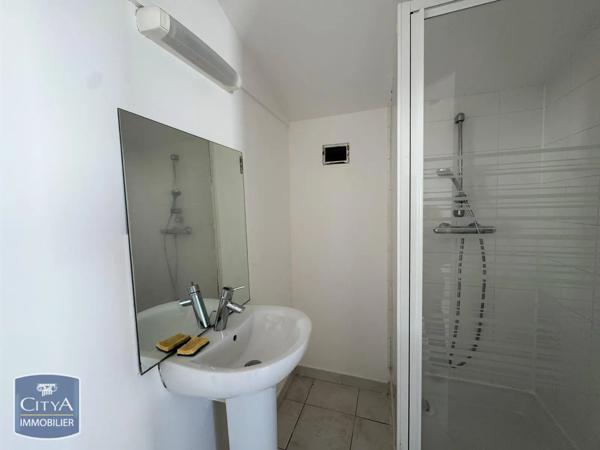 Appartement à louer 2 pièces 40.75m² Marseille 8e Arrondissement (13008)