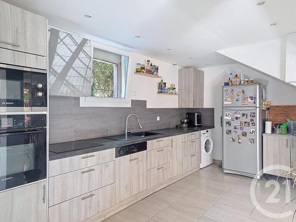 Appartement F3 à vendre  3 pièces - 60,94 m2 MARSEILLE - 13011