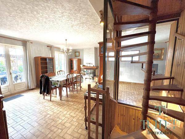 RONCE LES BAINS : MAISON A 500M DE LA PLAGE
