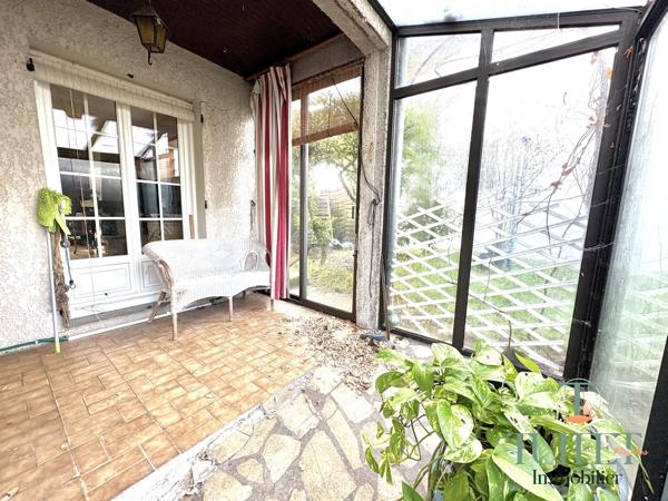 RONCE LES BAINS : MAISON A 500M DE LA PLAGE