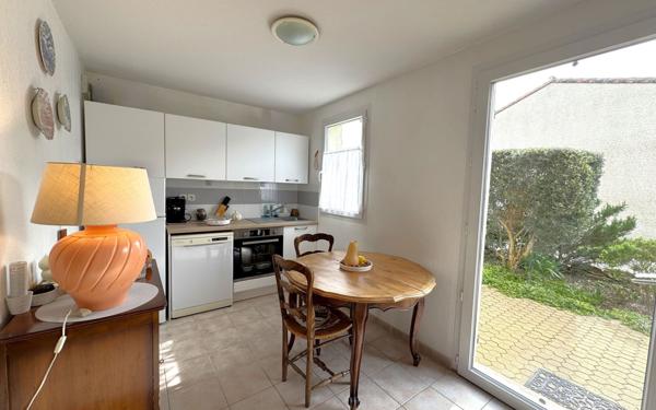 Maison à vendre    3 pièces •  Calvisson