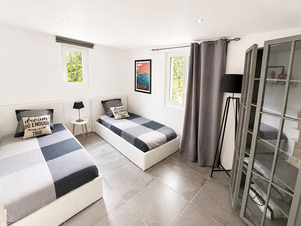 Maison Urrugne, quartier Olhette, 8 pièces 205 m2