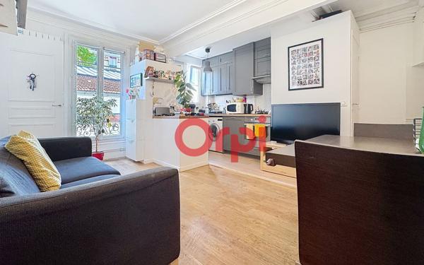 Appartement à vendre    3 pièces • 48 m2 Paris 20