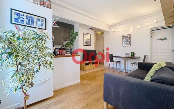 Appartement à vendre    3 pièces • 48 m2 Paris 20