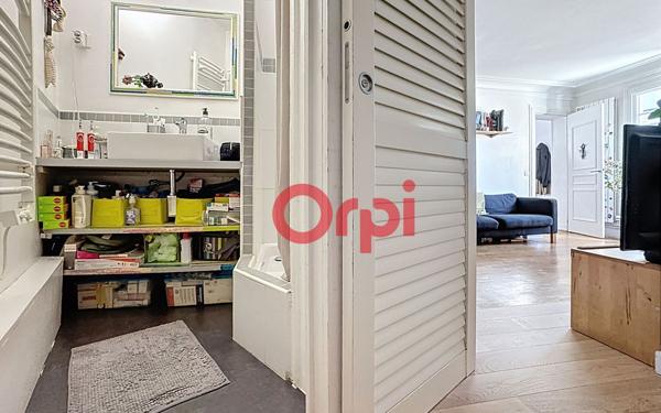 Appartement à vendre    3 pièces • 48 m2 Paris 20